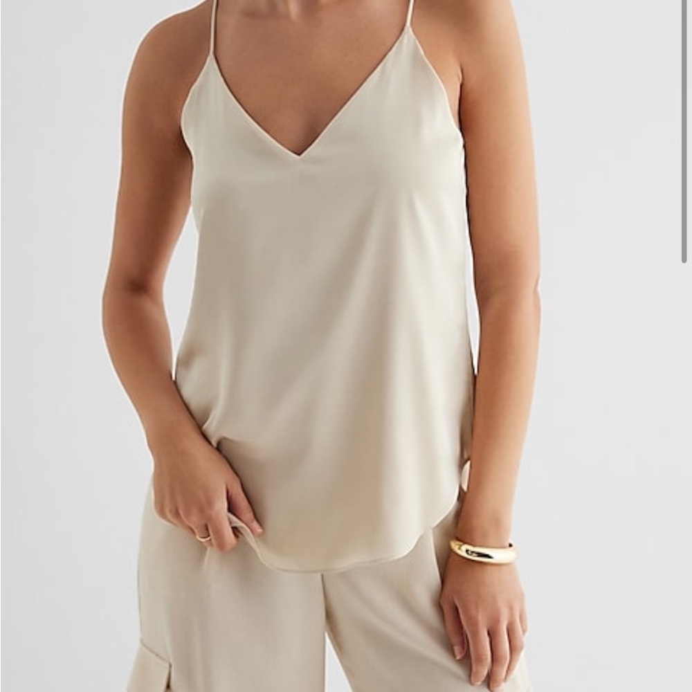 Express Downtown Cami in Sandshell NWT